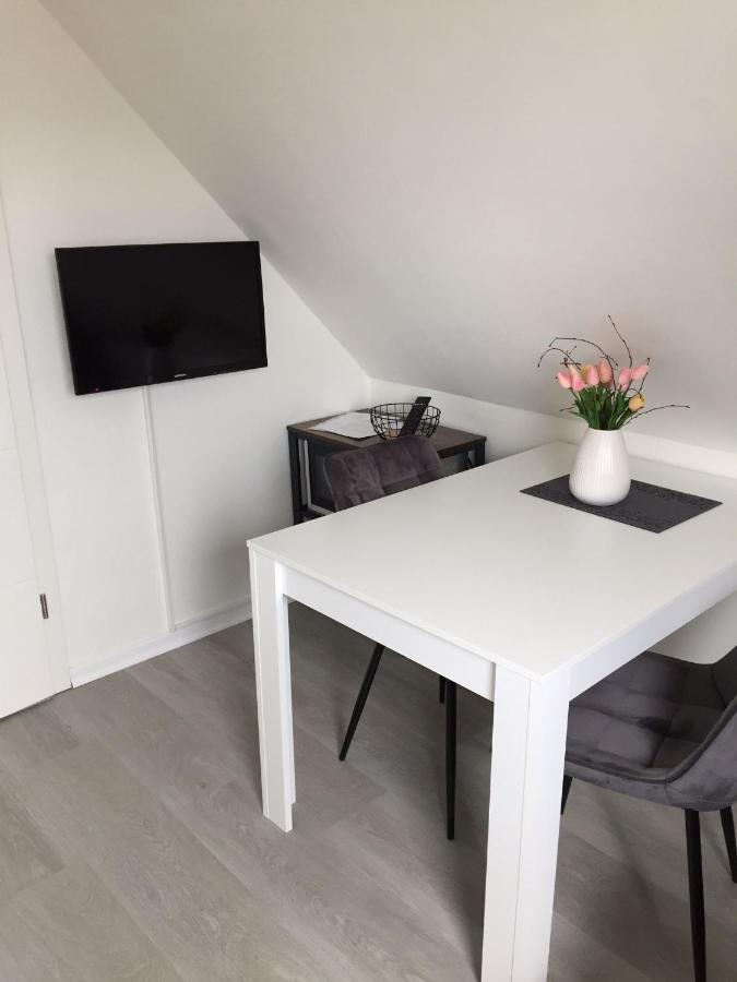 Ferienwohnung "Kleine Krabbe" Werdum Exterior photo